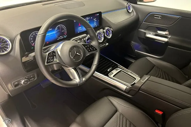 Mercedes-Benz GLA 250 250 e A Image 6