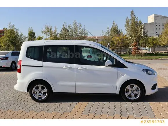 Ford Tourneo Courier 1.5 TDCi Delux Image 6