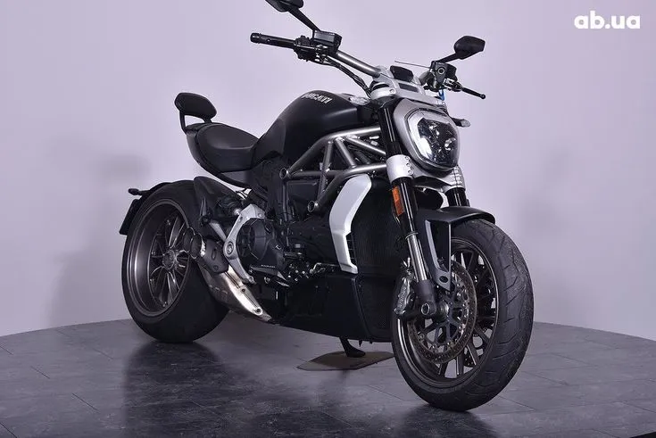 Ducati Xdiavel Image 8